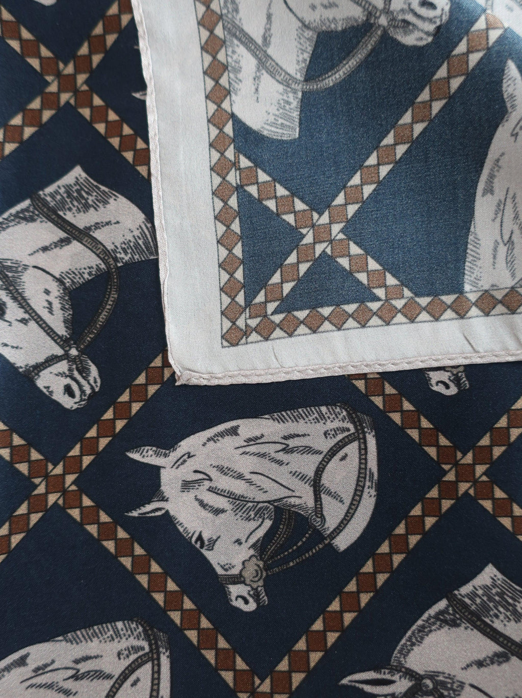 53x53 cm Mulberry Silk Horse Print Scarf | Navy Blue White | Luxury Square Scarf | Women's & Men's Neckerchief - Scarves4you