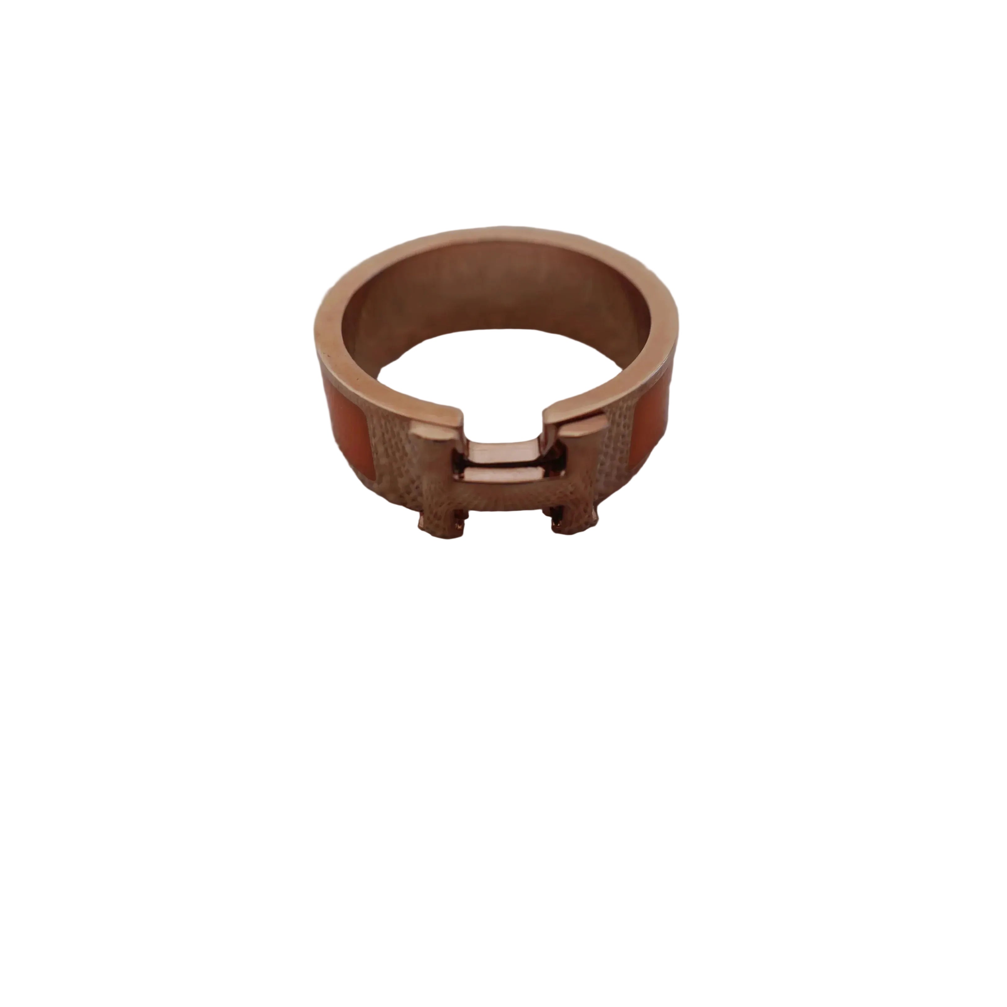 Elegant Scarf Ring - 18K Gold Plated Enamel Buckle & Clip for Silk Scarves - Scarves4you