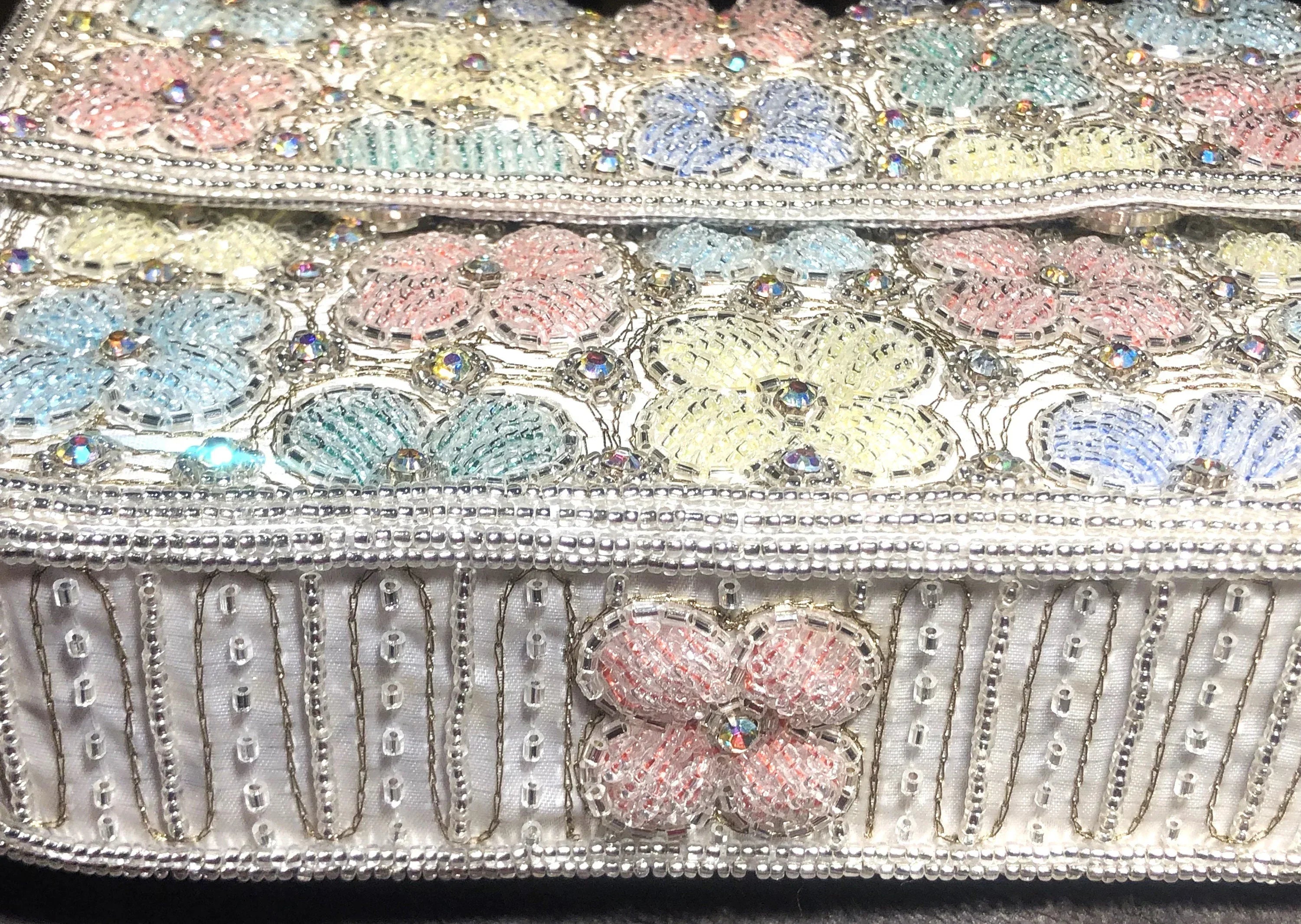 Beaded Floral Clutch Bag - Handcrafted Evening Purse - Scarves4you