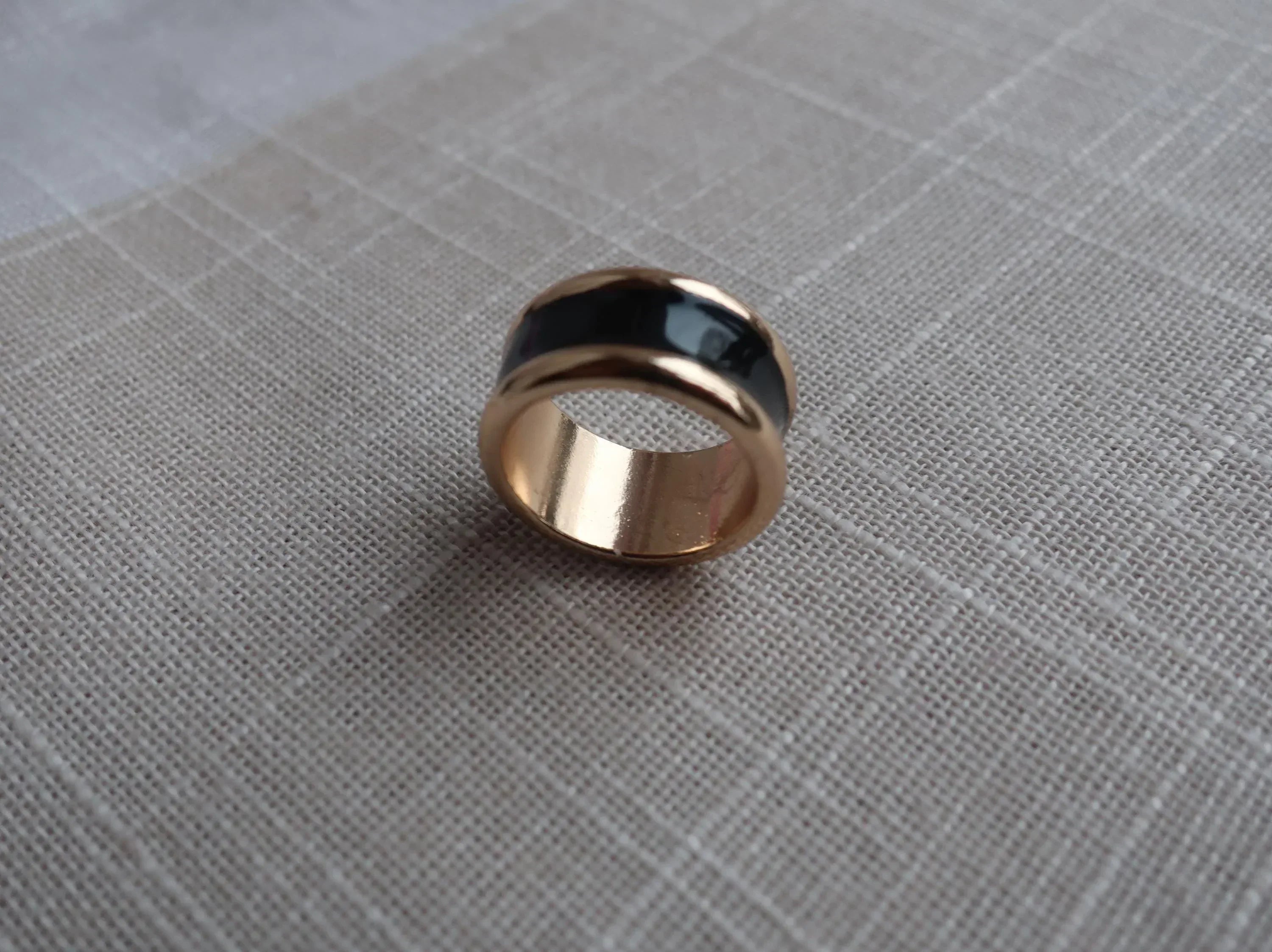 Elegant Scarf Ring - Versatile Buckle & Clip for Silk Scarves - Scarves4you