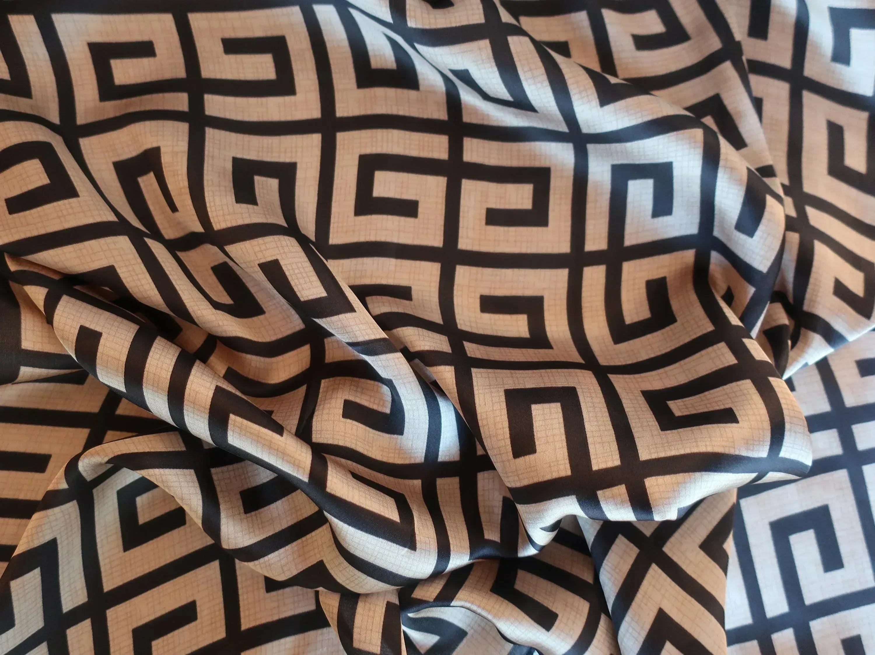 70x70 cm Geometric Square Scarf | Black Beige Greek Key Pattern | Premium Polyester | Women's & Men's Neck Accessory - Scarves4you