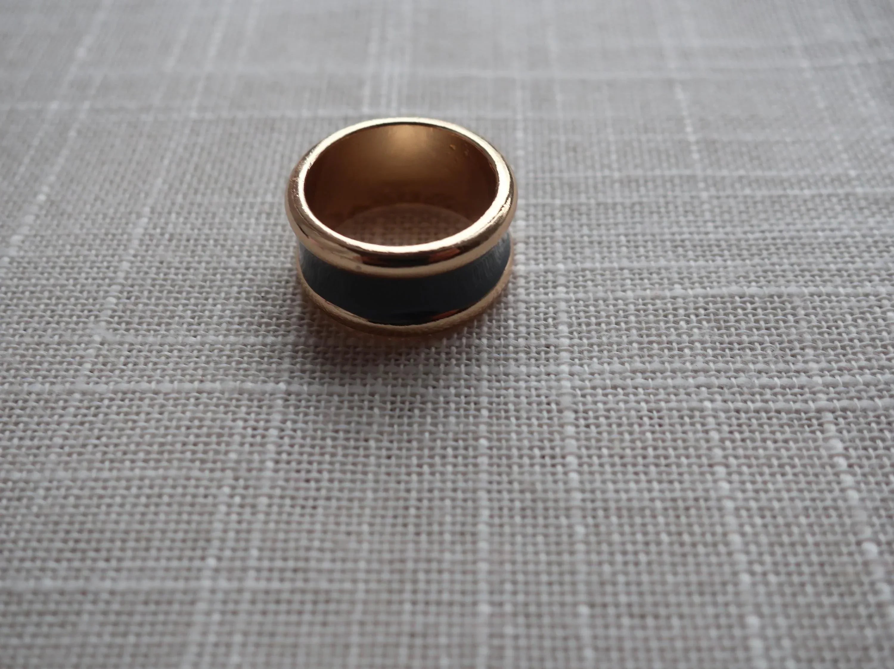 Elegant Scarf Ring - Versatile Buckle & Clip for Silk Scarves - Scarves4you