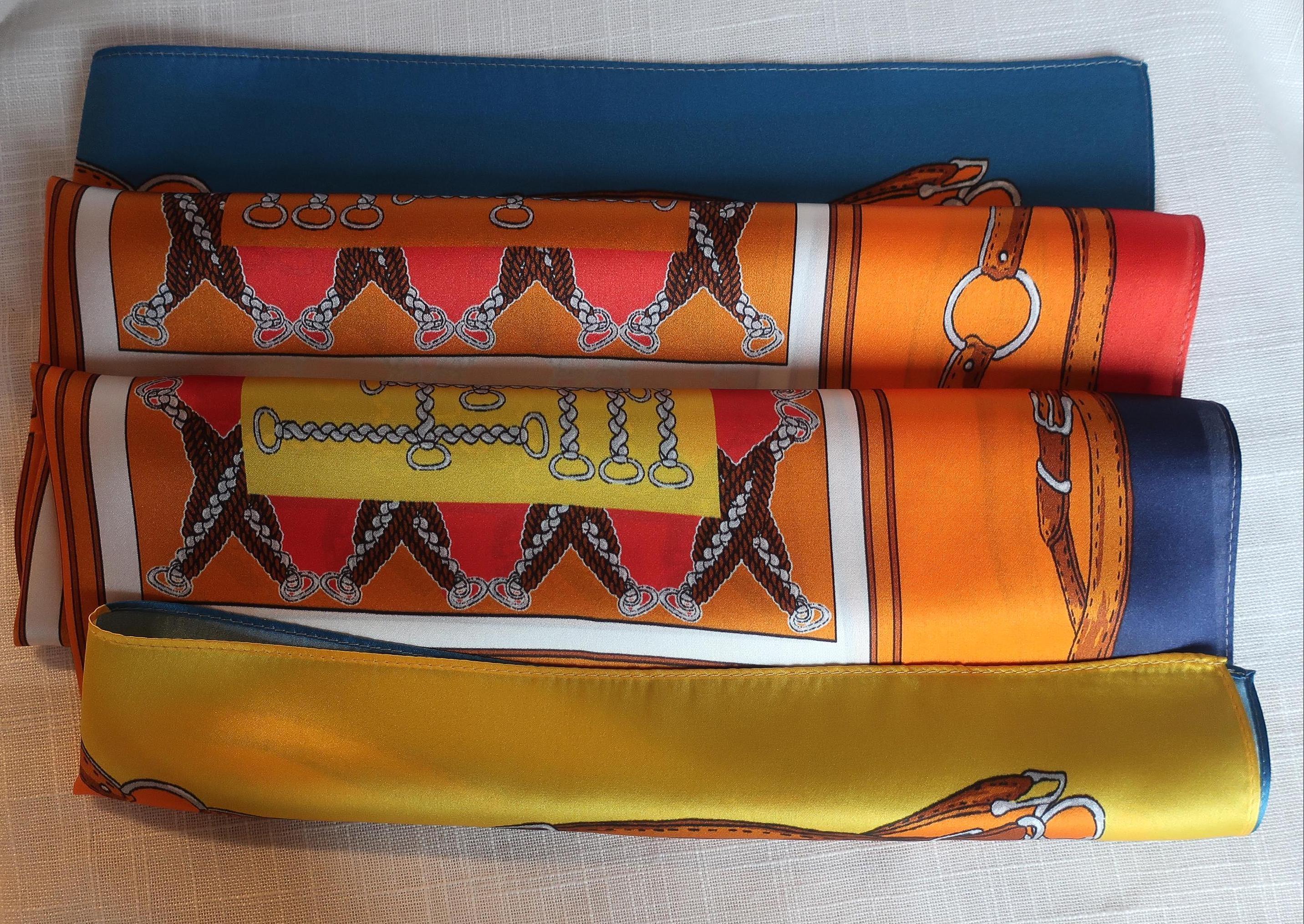 Silk Square Scarf 70×70 cm – Equestrian Chain Print | 4 Color Variations - Scarves4you