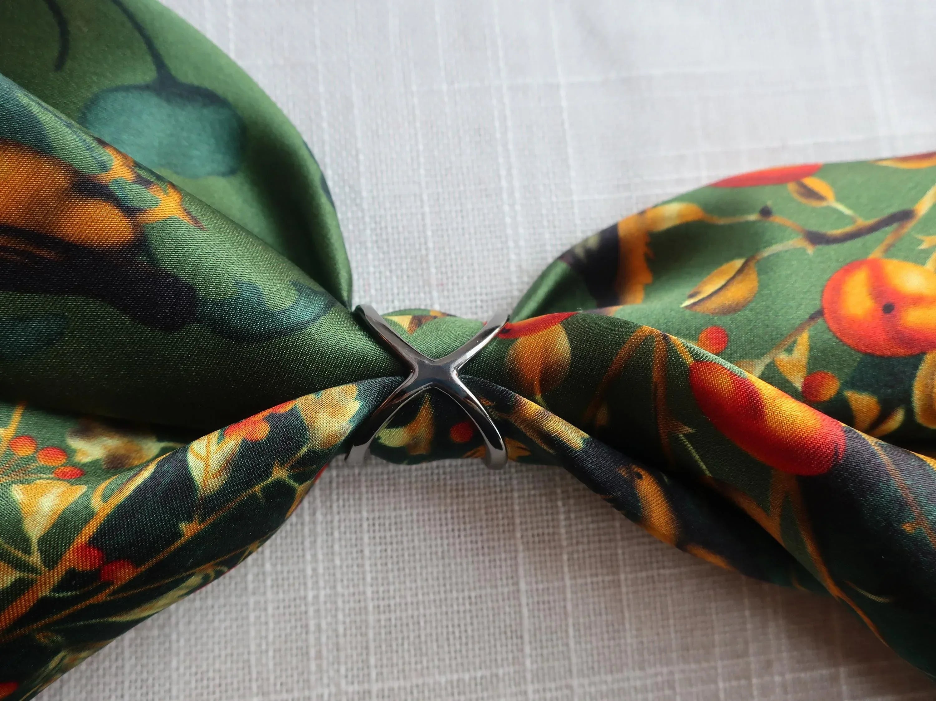 Mini Scarf Ring 1.3cm - Cross-Shape Metal Buckle | 5 Color Options - Scarves4you