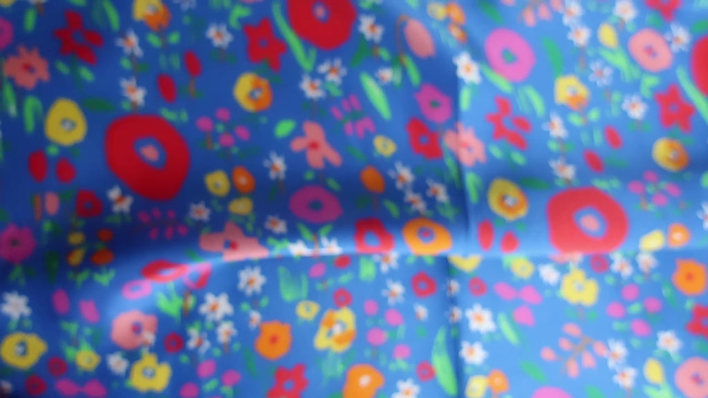 Natural Mulberry Silk Scarf – Blue Multicolor Floral Garden Design – 70x70 cm