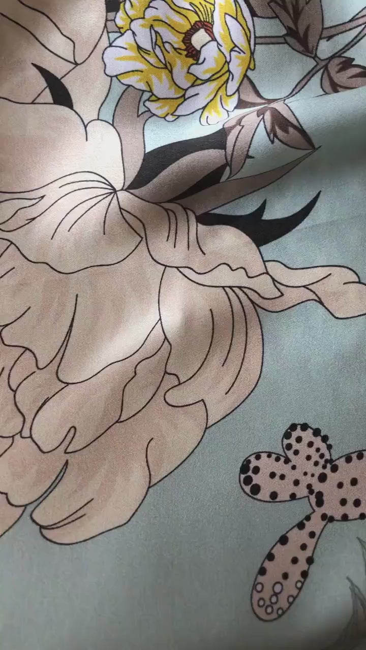 Natural Mulberry Silk Scarf – Pastel Floral Botanical Garden Design – 53x53 cm